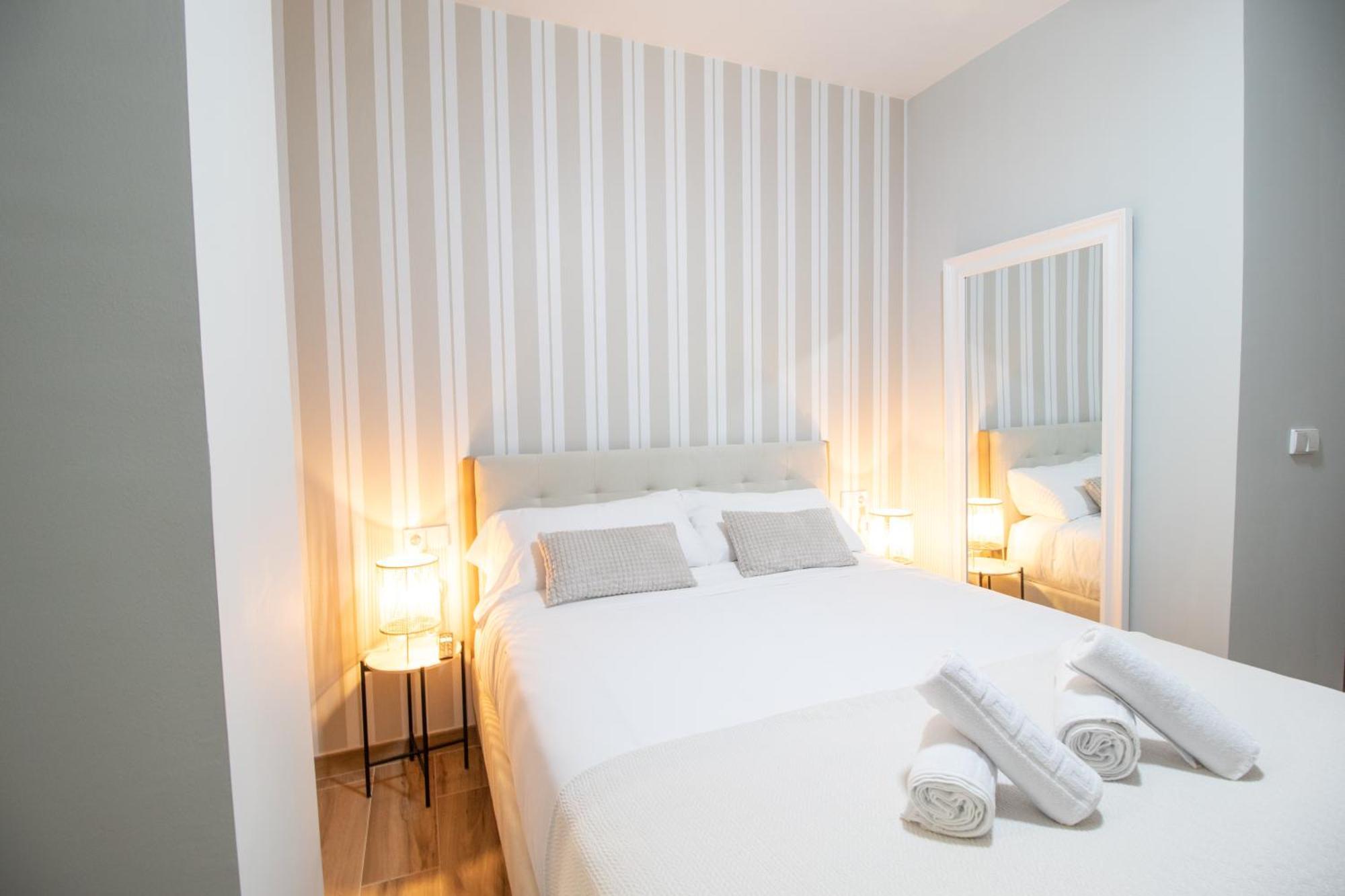 Suite Parque Del Turia By Concept Flats Valencia Exterior photo